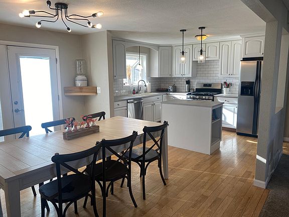 Oversized dining area off of the kitchen.