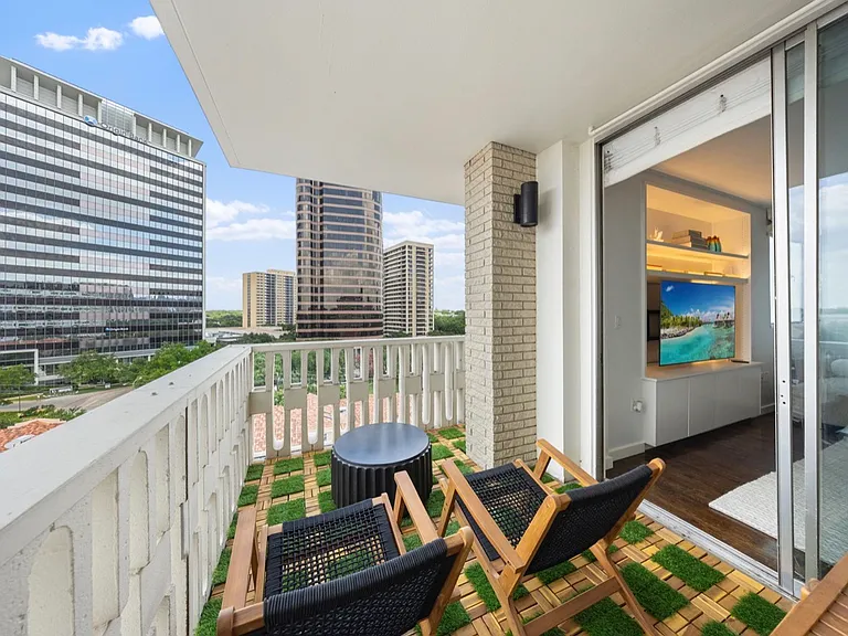 3701 Turtle Creek Blvd #9A — Photo 27