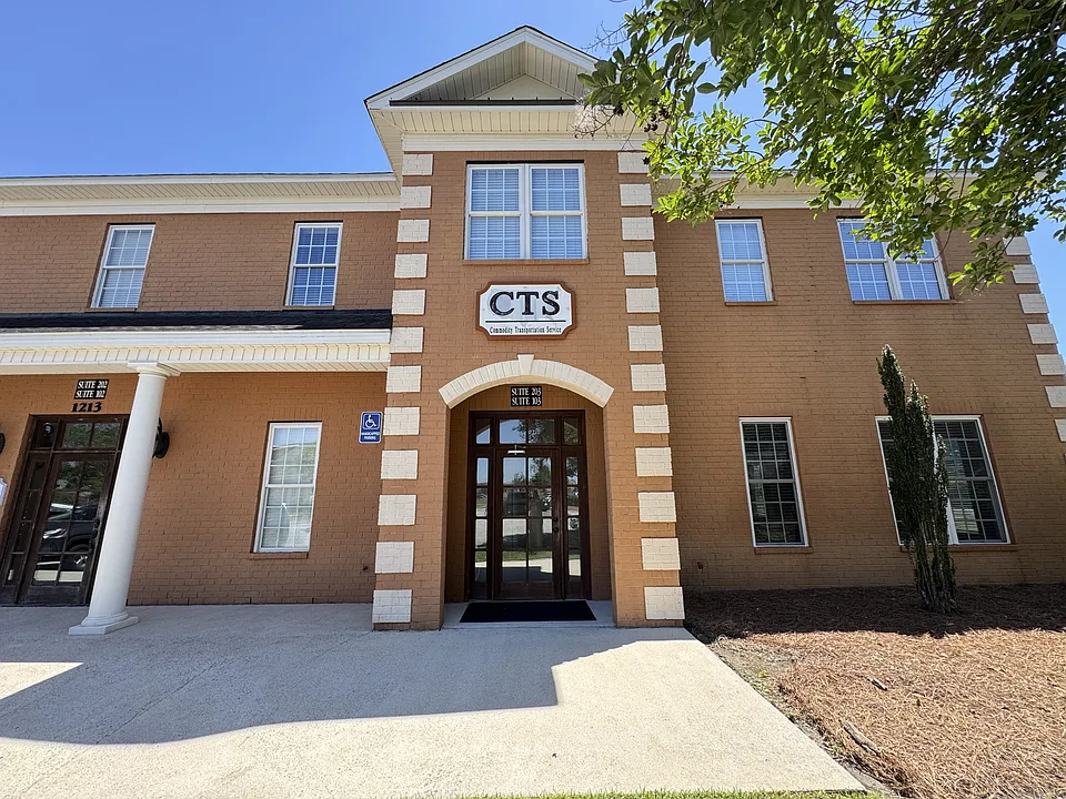 1213 Merchant Way #103