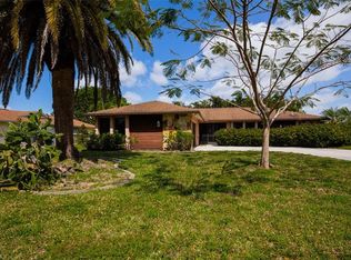 3563 Knollwood Rd, Fort Myers, FL 33919