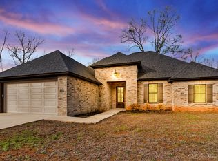 1017 Voss Rd, Stonewall, LA 71078