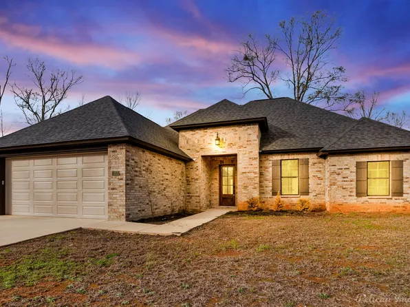 1017 Voss Rd, Stonewall, LA 71078