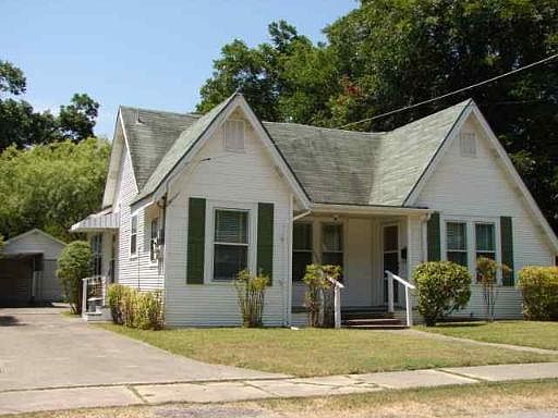 1st image of 2006 LEE HALL ST