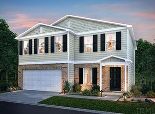 3004 W Kings Canyon Dr, Muncie, IN 47303