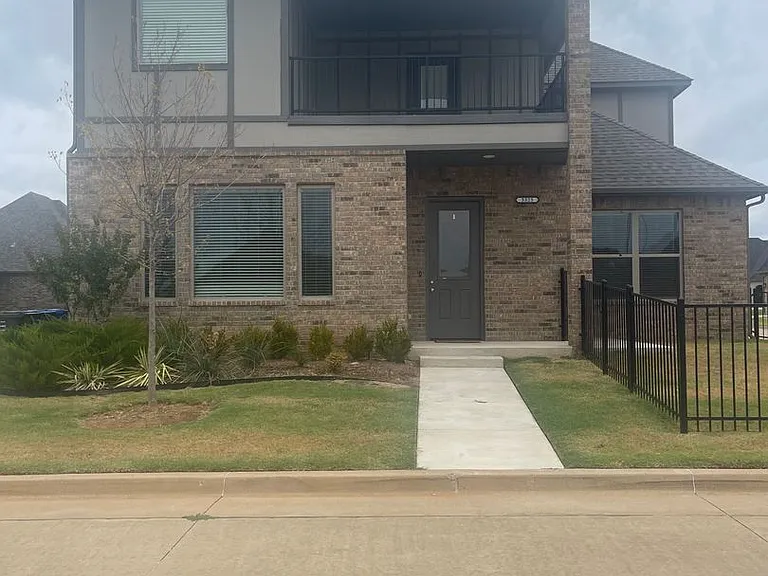 3325 Enclave Pl — Photo 1