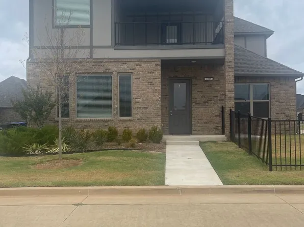 3325 Enclave Pl, Norman, OK 73072