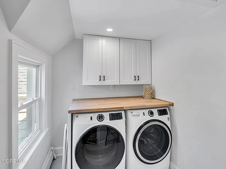 226 Sylvania Ave — Photo 14
