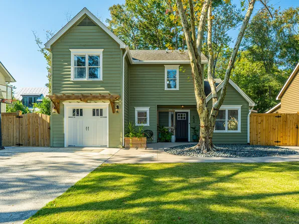654 Fox Pond Dr, Mount Pleasant, SC 29464
