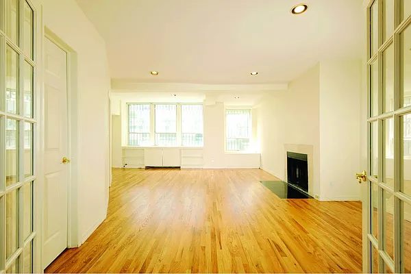 Sold by Stribling | media 16