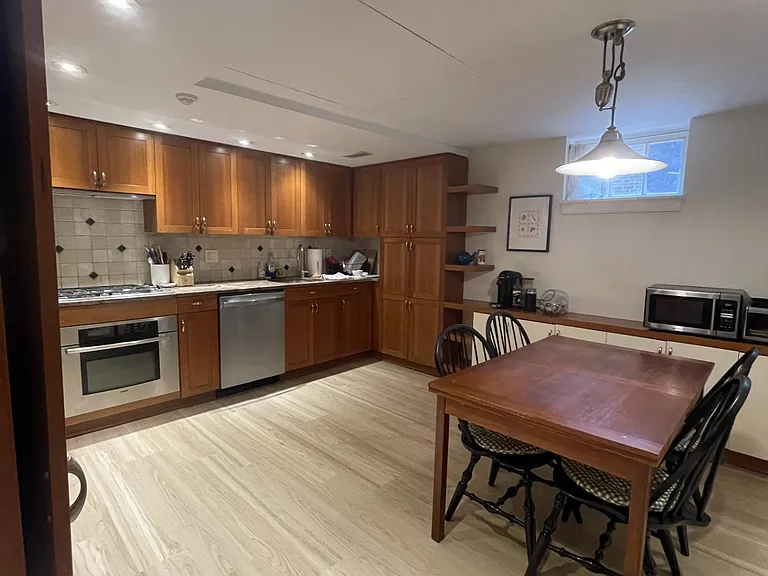1225 Panama St — Photo 5