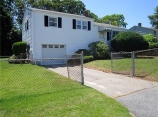 62 Limestone St, Warwick, RI 02889