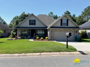 135 Crab Apple Ave, Crestview, FL 32536