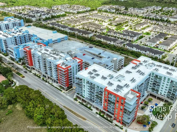 7825 NW 107th Ave #822, Doral, FL 33178