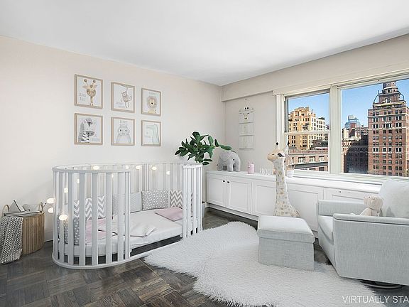 2nd image of 333 E 66th St APT 12K