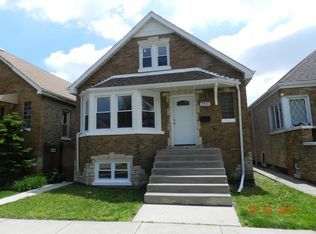 3937 W 55th St, Chicago, IL 60632
