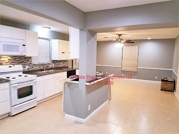 2nd image of 1221 Venus St