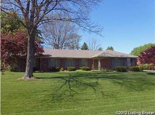 8307 Alpena Way, Louisville, KY 40242