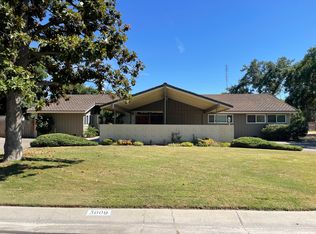 3009 W Howard Ave, Visalia, CA 93277