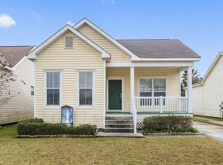 747 Bellemeade Blvd, Gretna, LA 70056