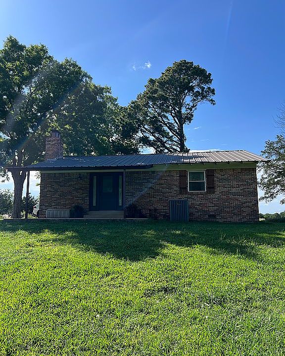 1st image of 2118 Cardinal Rd