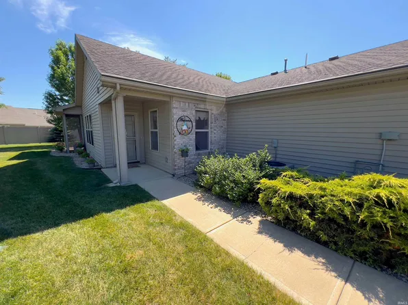 503 Buck Trl, Warsaw, IN 46582