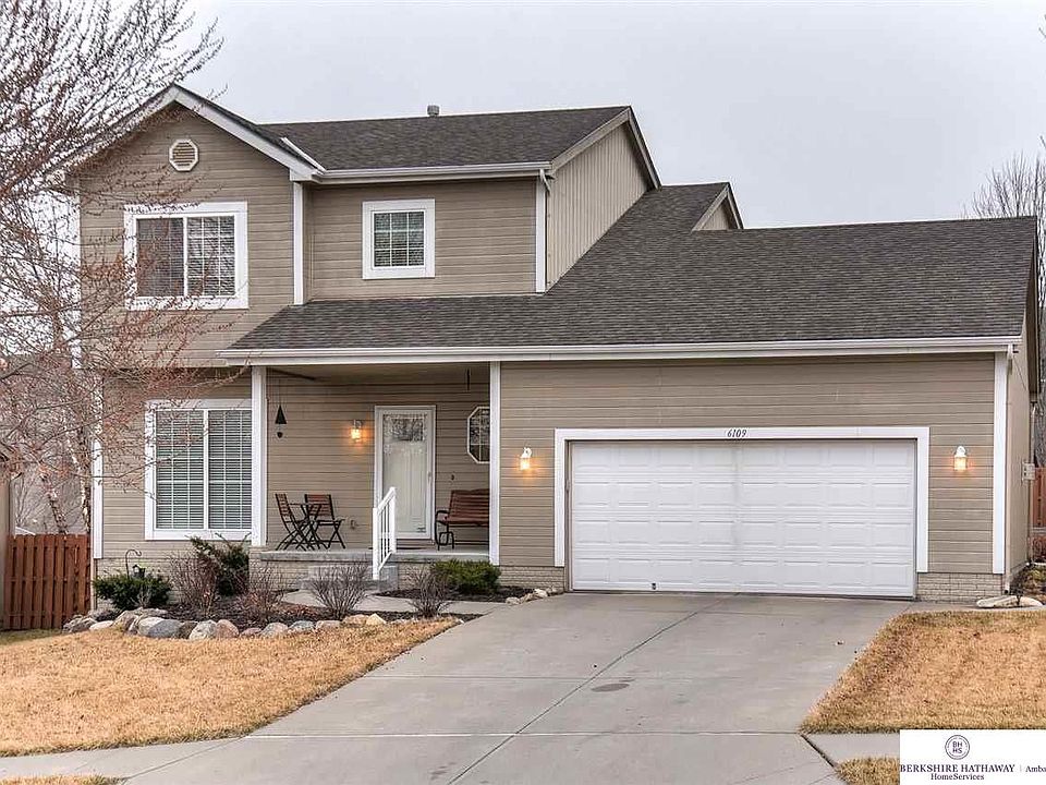 1st image of 6109 N 148th St