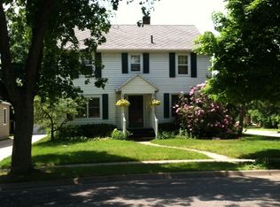 547 Bailey St, East Lansing, MI