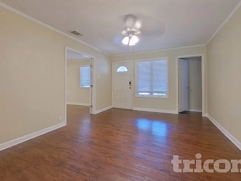 5536 Dunson Dr — Photo 13