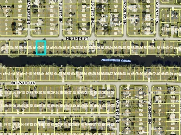 2106 NE 26th St, Cape Coral, FL 33909