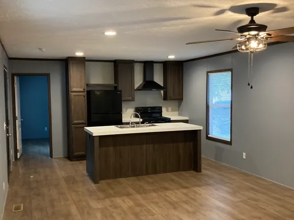 5505 S Everett Ave, Sand Springs, OK 74063