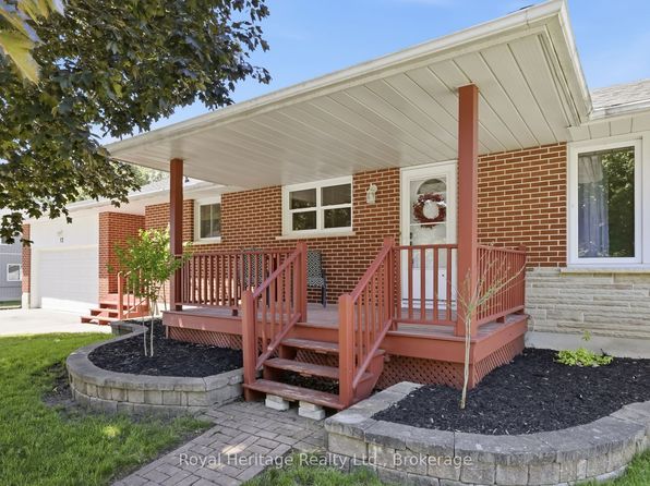 12 Simcoe St, Whitby, ON L1M 1B2