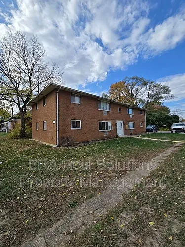 281 S Napoleon Ave #B Photo 1