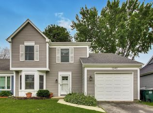 1240 Huntington Dr, Mundelein, IL 60060