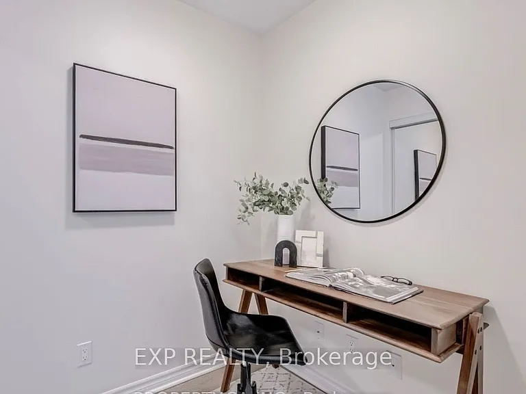 2522 Keele St #704 — Photo 20