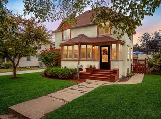 2145 Cass St, La Crosse, WI 54601