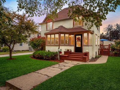 2145 Cass St, La Crosse, WI, 54601