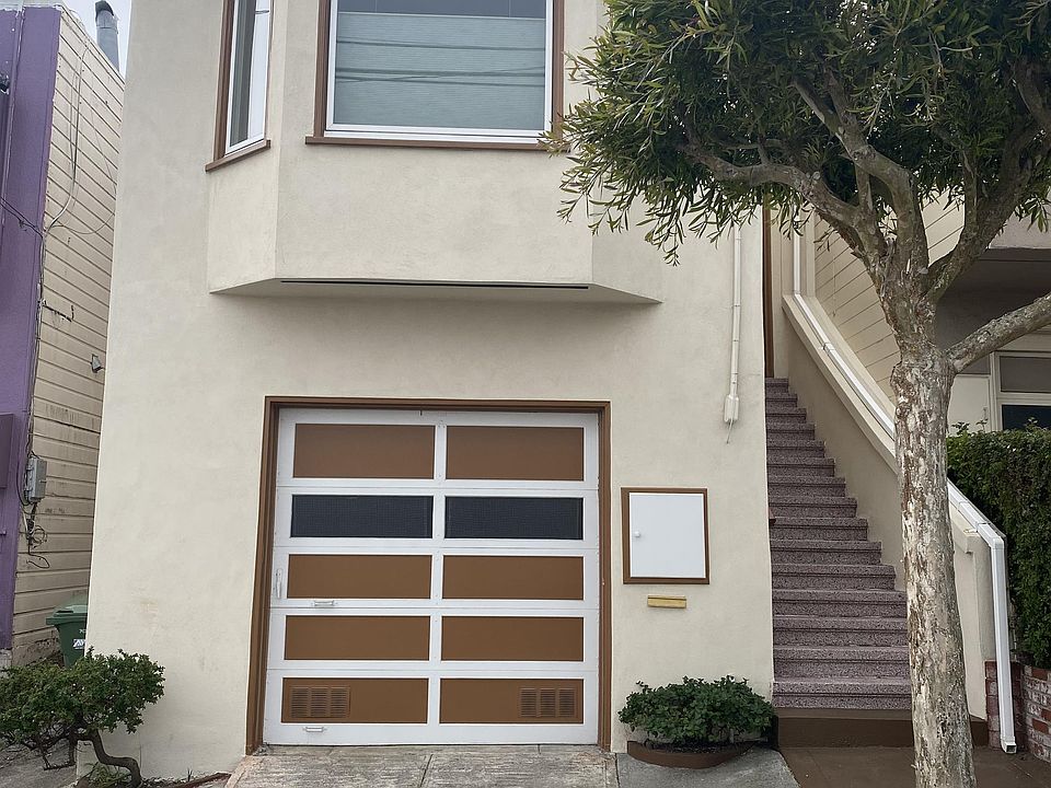 1st image of 149 Alexander Ave