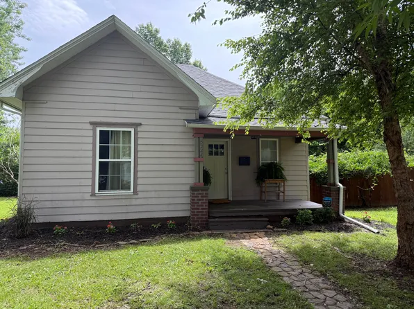 326 Nw #E, Miami, OK 74354