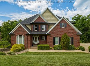 121 Mandy Dr, Scott Depot, WV 25560