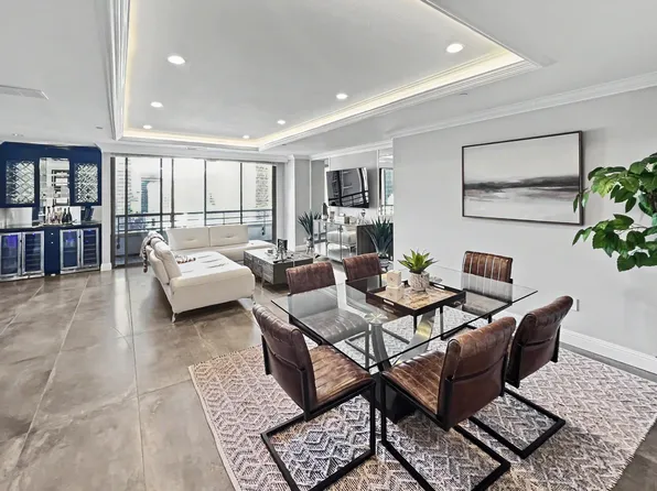 700 Front St, San Diego, CA