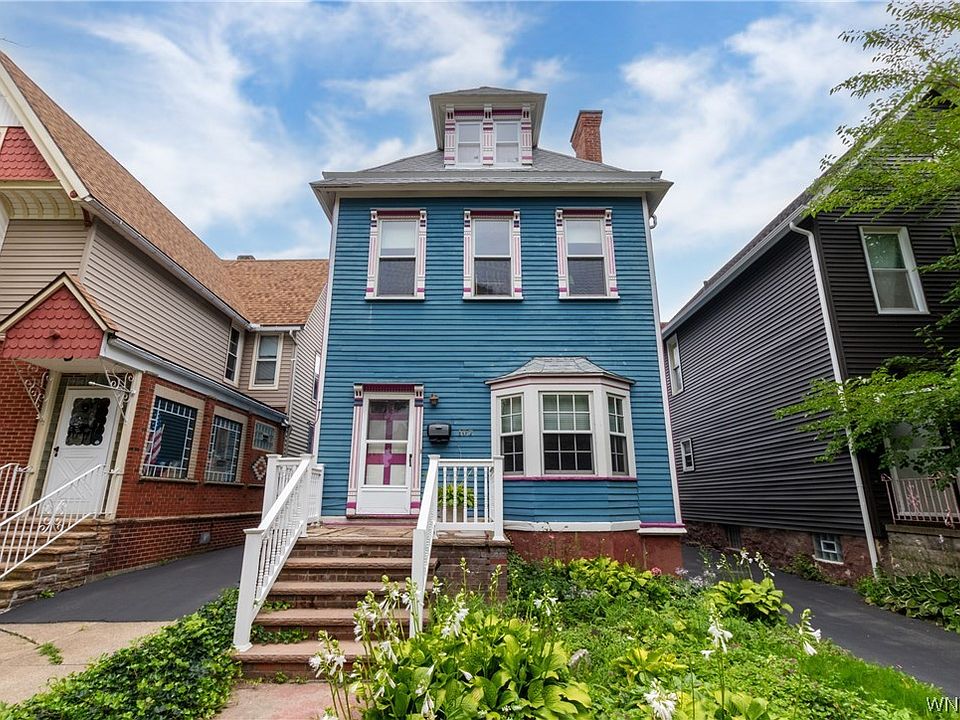 1st image of 107 Plymouth Ave
