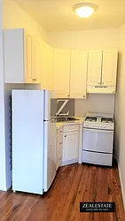 Rented by ZealEstate Group Inc