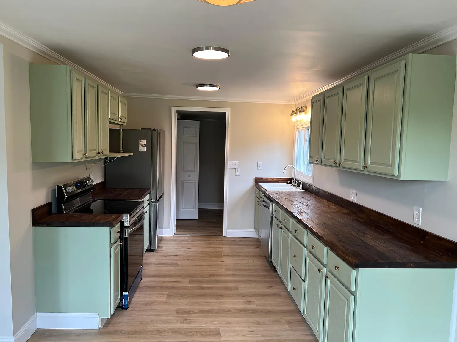 162 Hopper Rd — Photo 3