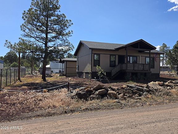 3rd image of 2857 JOHNSON Street