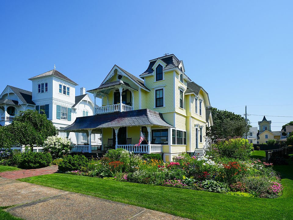1st image of 89 Ocean Ave
