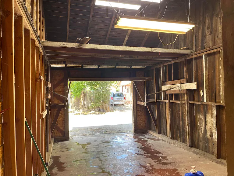 1246 Monroe St — Photo 15
