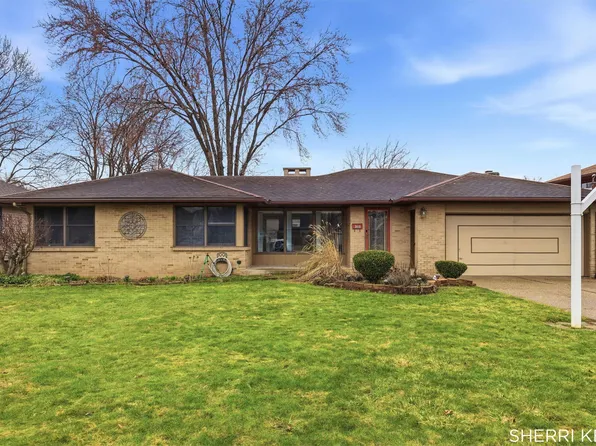 3810 Navaho St SW, Grandville, MI 49418