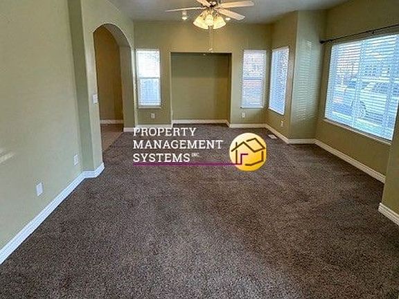 2nd image of 720 S Clearwater Falls Dr