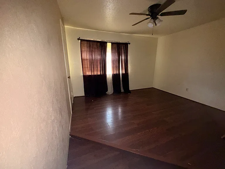 726 Ravencroft Dr — Photo 11