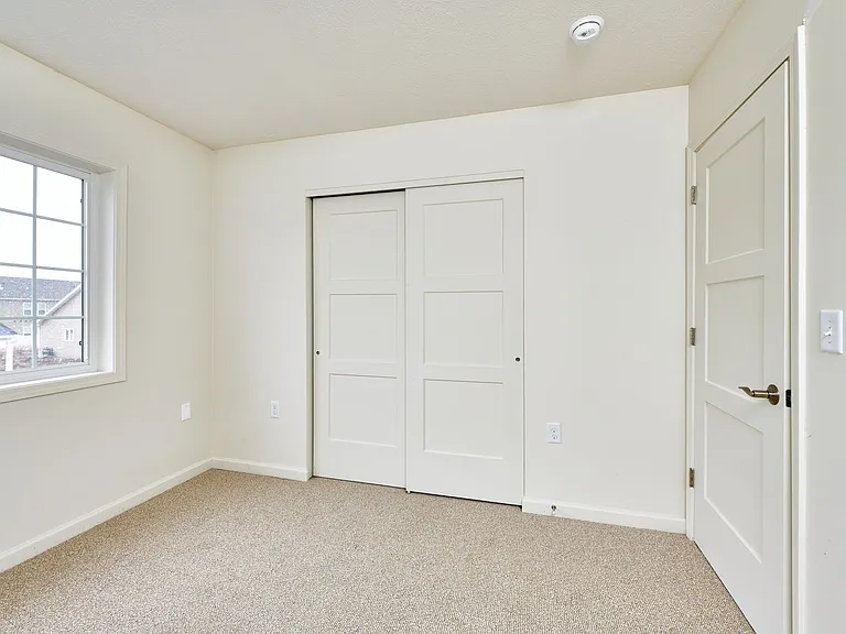 2023 Louie Ln — Photo 6
